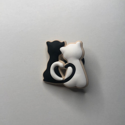 Black and white cats Jibbit